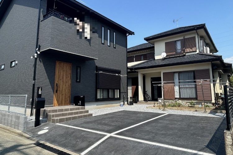 シンプルなのにおしゃれ外構🏡それはこの土間のおかげ🕺✨